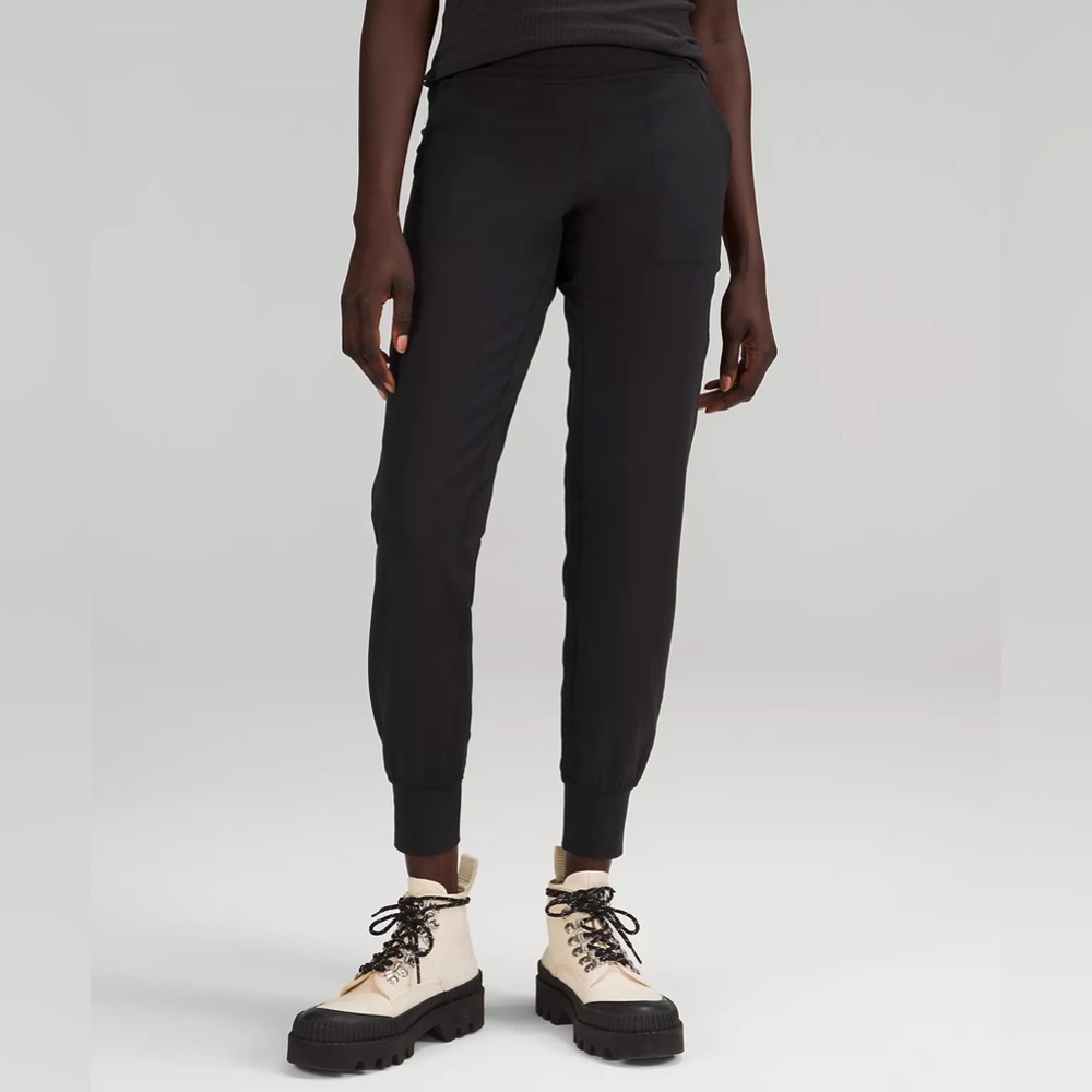 EUC black align joggers size 4